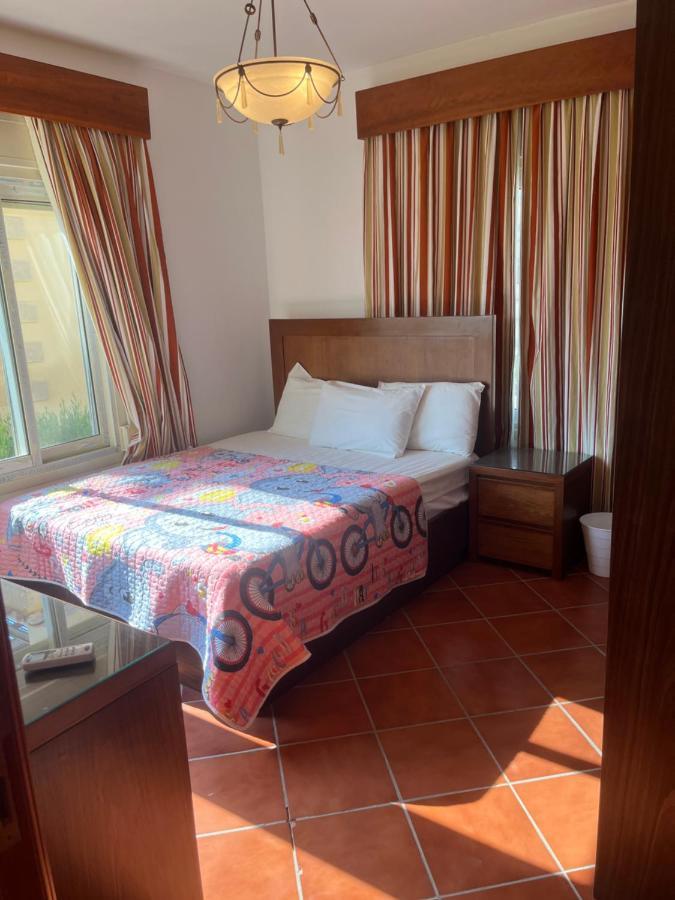 A Sea View Spacious Cheering 5 Bedroom Villa Ain Sokhna "Ain Bay" فيلا كاملة للإيجار قرية العين باي Ain Sukhna Exterior foto