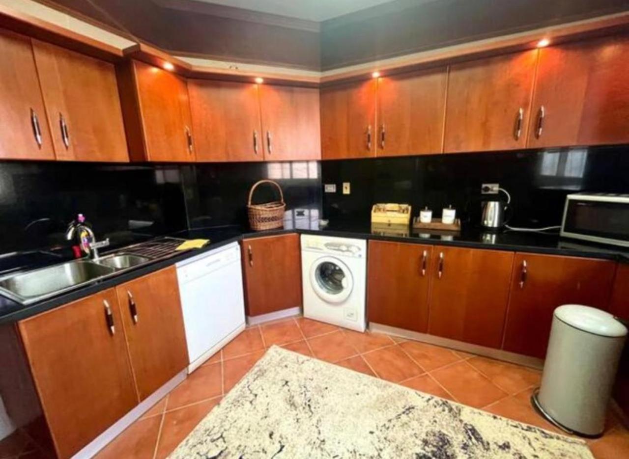 A Sea View Spacious Cheering 5 Bedroom Villa Ain Sokhna "Ain Bay" فيلا كاملة للإيجار قرية العين باي Ain Sukhna Exterior foto