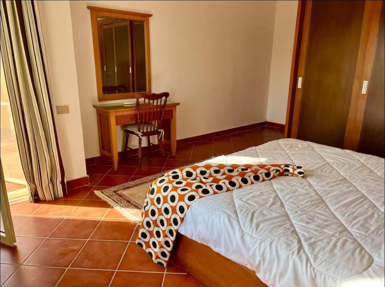 A Sea View Spacious Cheering 5 Bedroom Villa Ain Sokhna "Ain Bay" فيلا كاملة للإيجار قرية العين باي Ain Sukhna Exterior foto