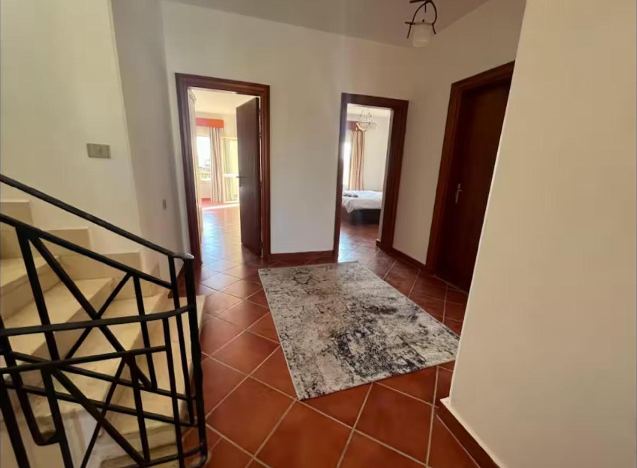 A Sea View Spacious Cheering 5 Bedroom Villa Ain Sokhna "Ain Bay" فيلا كاملة للإيجار قرية العين باي Ain Sukhna Exterior foto