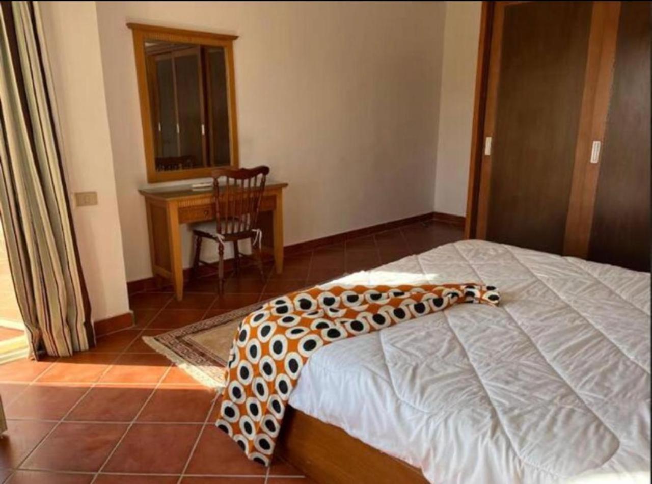 A Sea View Spacious Cheering 5 Bedroom Villa Ain Sokhna "Ain Bay" فيلا كاملة للإيجار قرية العين باي Ain Sukhna Exterior foto